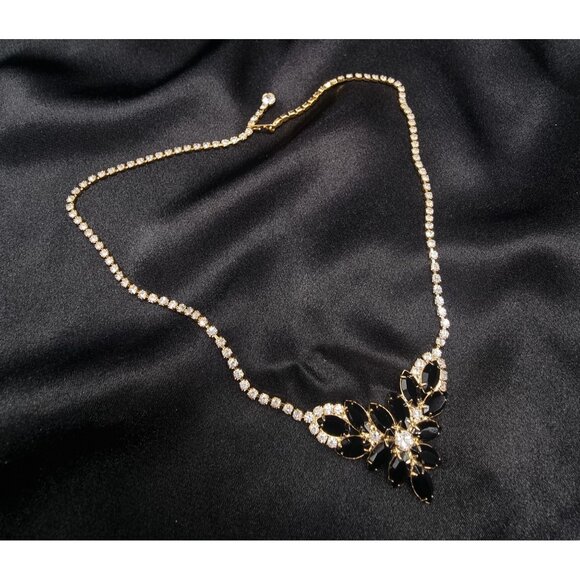 Rare Find Vintage 1980s Gold-Tone Rhinestone & Black Stone Floral Necklace - Picture 2 of 4